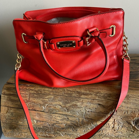 Michael Kors leather bag - Picture 1 of 4